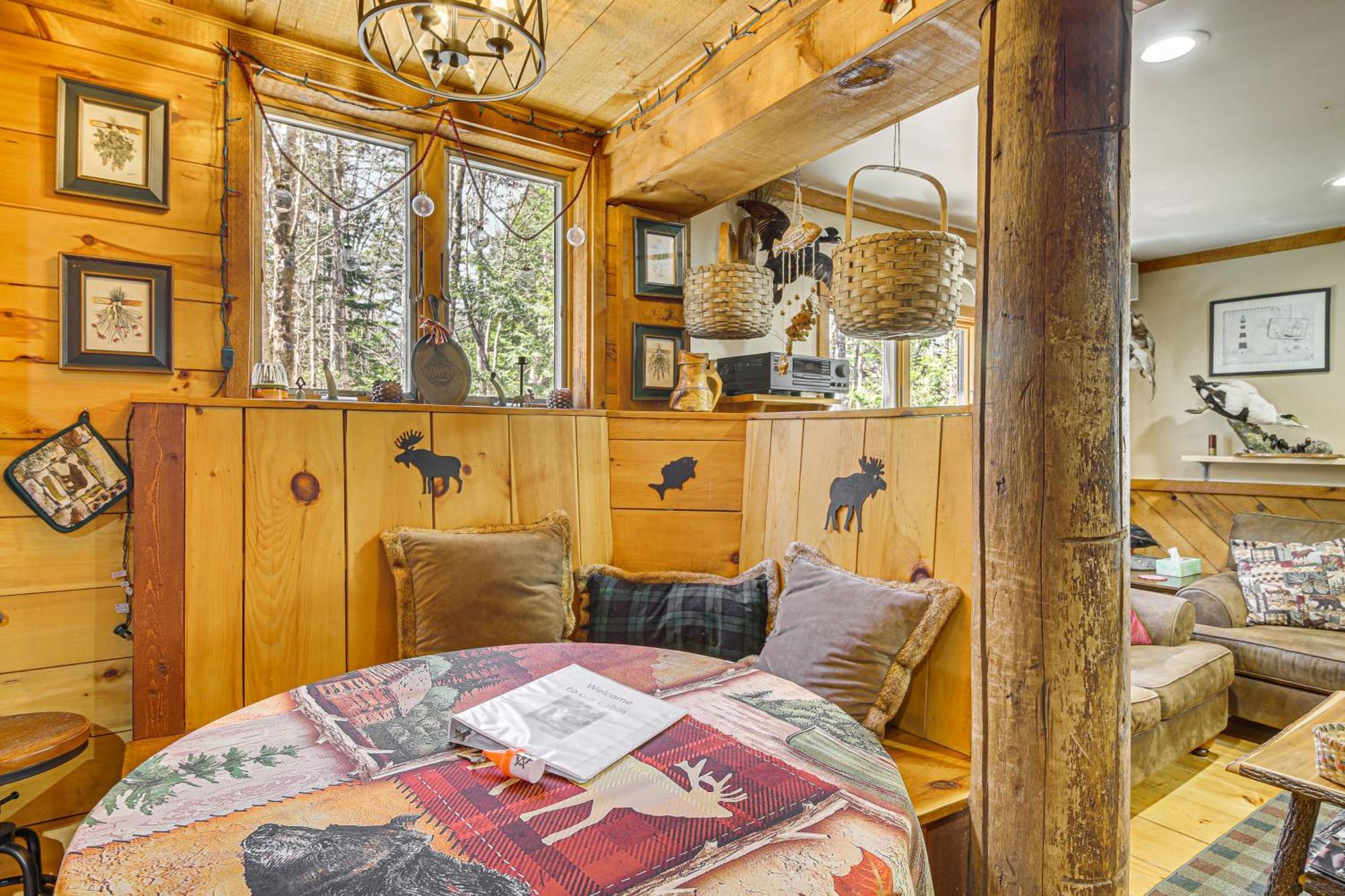 Rustic Searsport Cabin Loft And Sunroom On 10 Acres Buitenkant foto