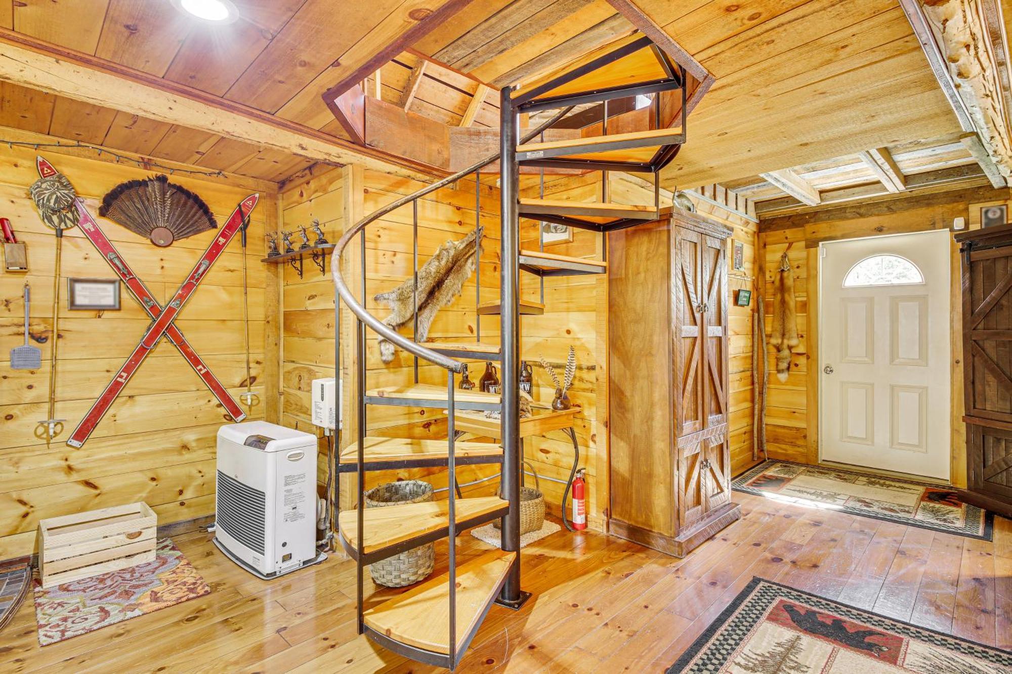 Rustic Searsport Cabin Loft And Sunroom On 10 Acres Buitenkant foto