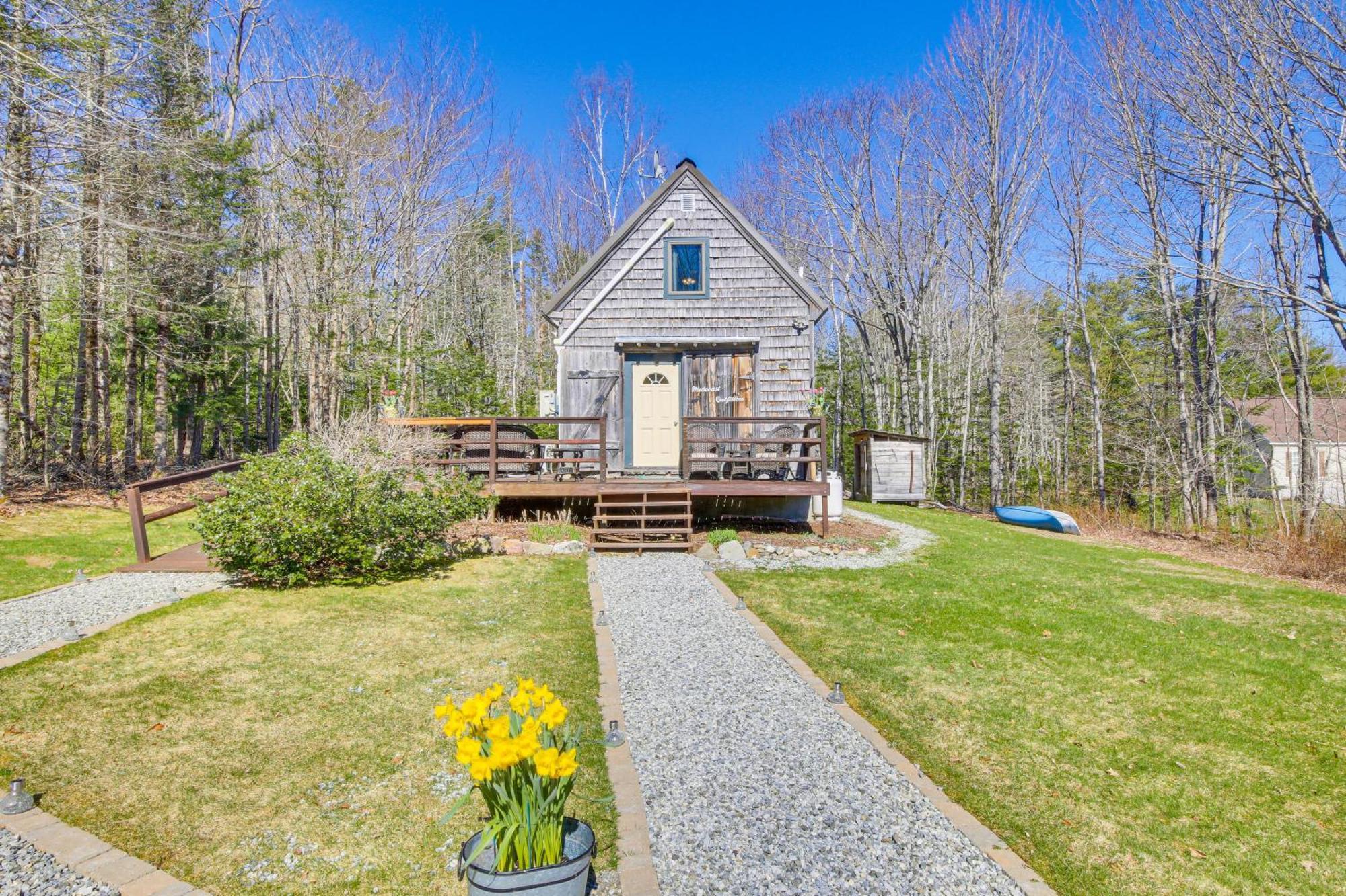 Rustic Searsport Cabin Loft And Sunroom On 10 Acres Buitenkant foto