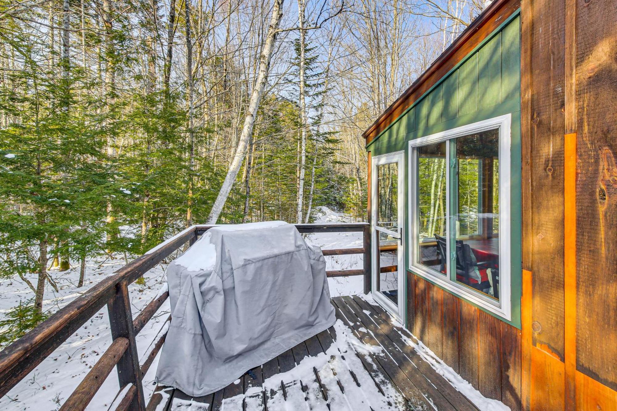 Rustic Searsport Cabin Loft And Sunroom On 10 Acres Buitenkant foto